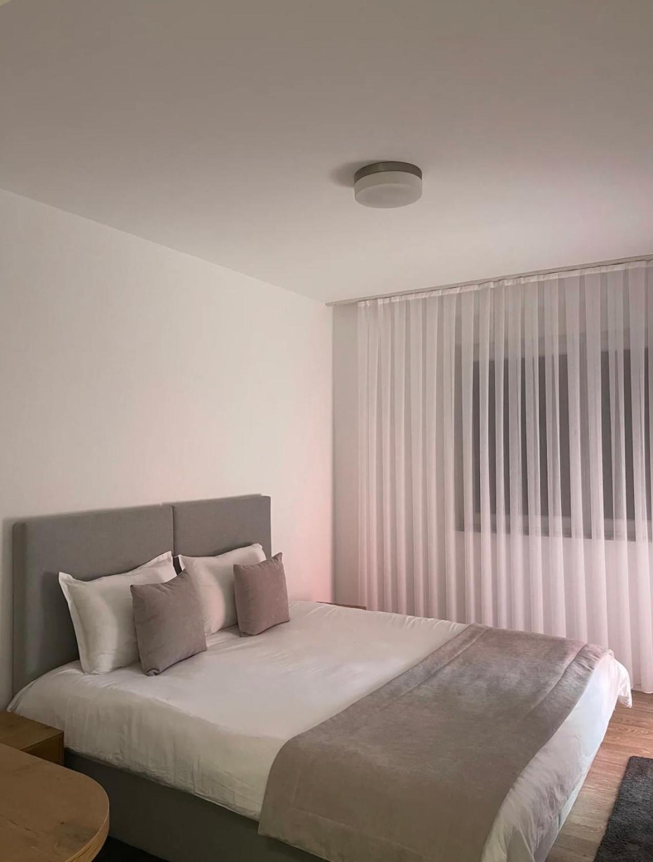 Airstay Priştine Oda fotoğraf