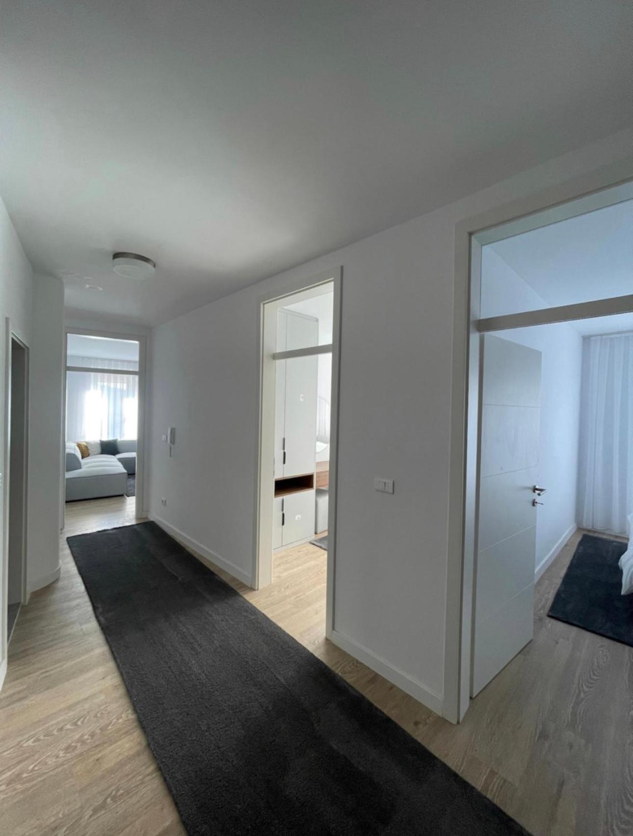 Airstay Priştine Dış mekan fotoğraf